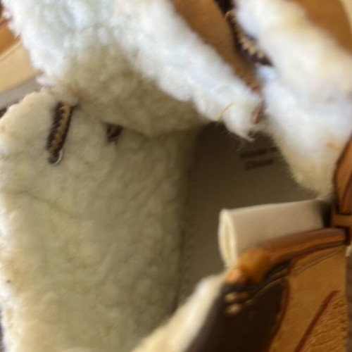 Boots size 23 new, beige and brown for girls and boys