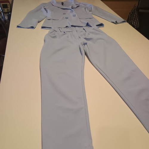 Women's fabric style blazer and pants set like new, blue