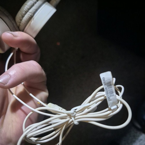Salar EM300 headphones used, wired, white