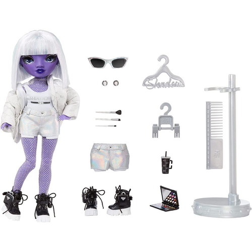 Dia Mante Shadow High doll