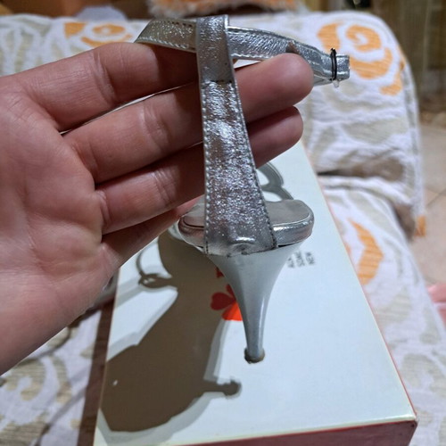 Silver sandals with rhinestones used, crisscross straps, 9 cm heel