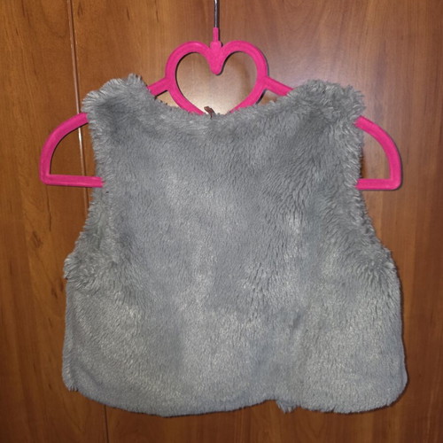 Set of 3 toddler vests like new, colorful, for 2-3 years