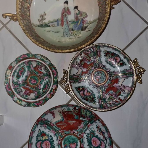 Satsuma Porcelain Set 4 pieces Famille Rose