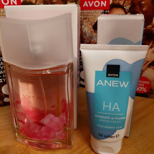 Avon Soft Musk 50ml EDT women's care set and hyaluronic acid mask new