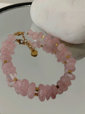 Handmade bracelet with rose quartz and hematite in gold color made to order