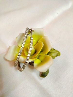 Vintage Glam earrings with rhinestones like new, silver