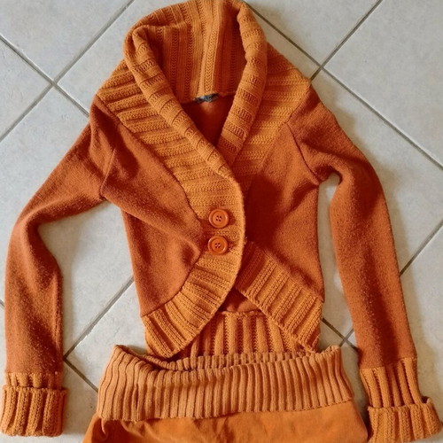 Set Italian skirt and wool bolero jacket like new orange
