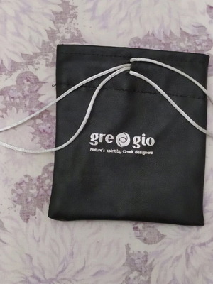 Pouch like new made of leatherette