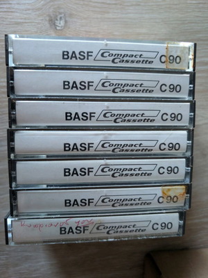 Cassette tapes like new, pack of about 40 pieces