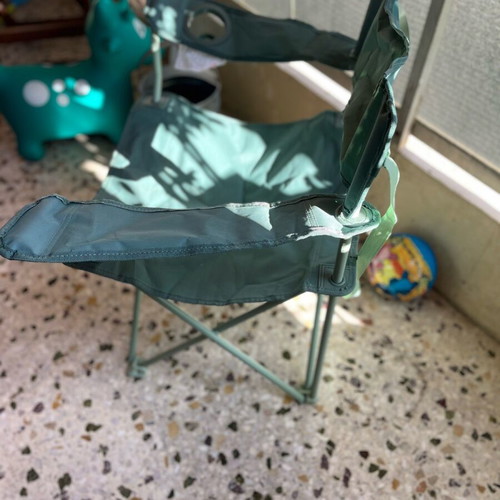 Quechua folding beach chair like new
