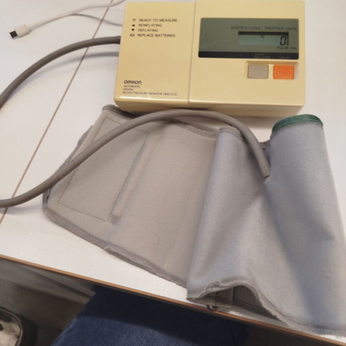 Omron Blood Pressure Monitor used, vintage condition