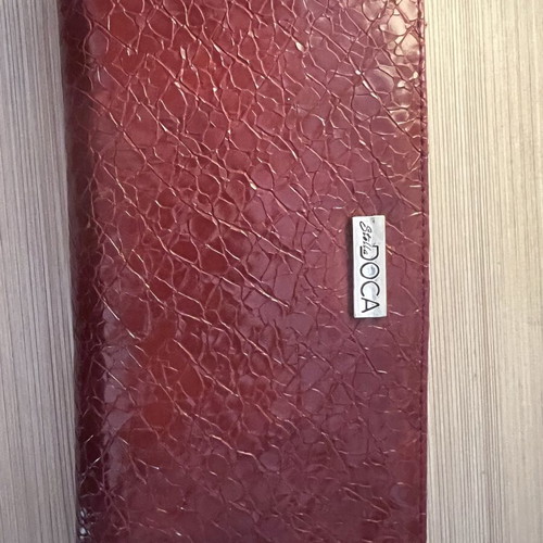 Doca wallet like new