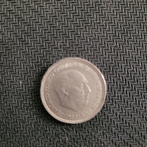 Franko 5 ptas 1957 coin used, Spanish