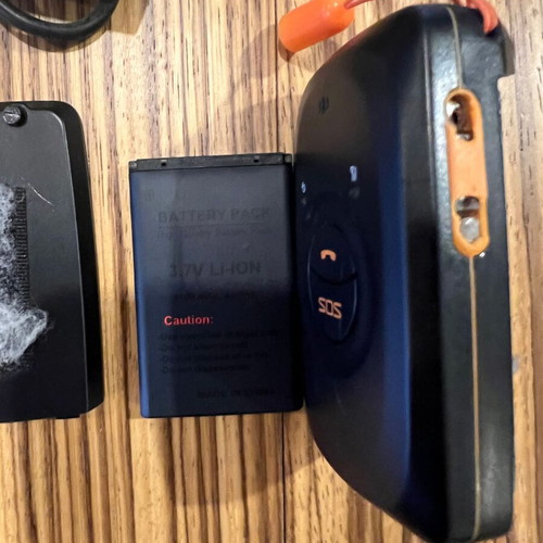 GPS Tracker MT90 used, personal tracking device