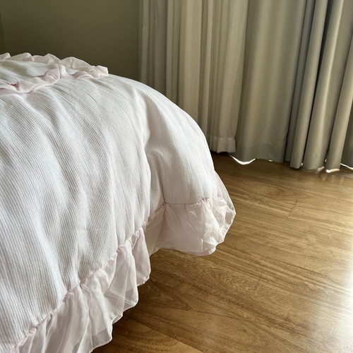 Baby blanket used for crib by IRA with bunny details