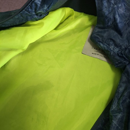 Zara Windbreaker No 5 Like New, Green