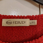 Vintage sweater used, red with patterns, size S/M