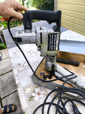 Електронен чук 2500w, Hitachi.