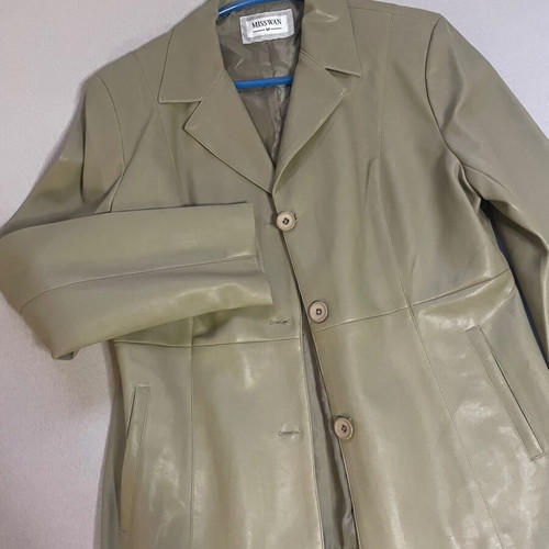 Pistachio leather jacket like new, size M