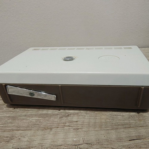 Sony vintage radio used