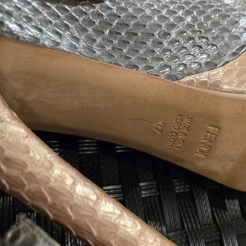 Fendi python leather heels size 37 like new, gray