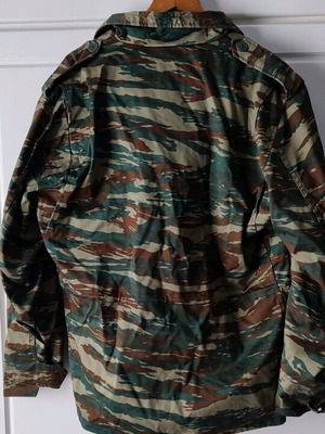 Military jacket new, thick, size large
