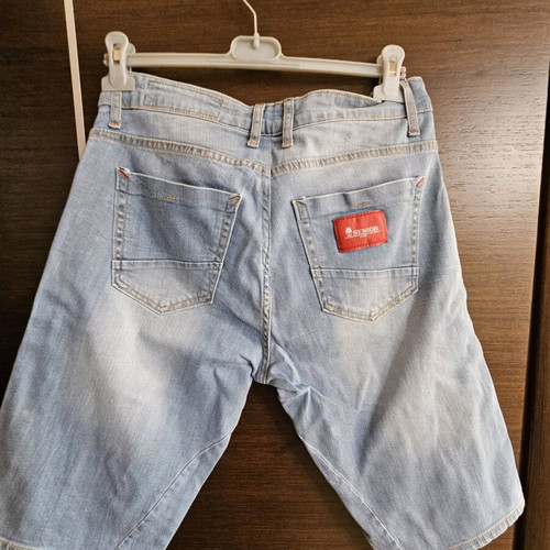 Men's denim shorts stonewashed like new, size w 36