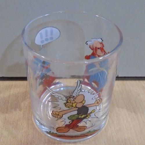 Asterix Abraracourcix & Barbe Rouge vintage Nutella promotional glass 1995 used
