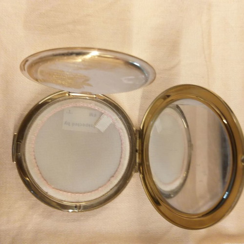 Stratton powder compact used, English