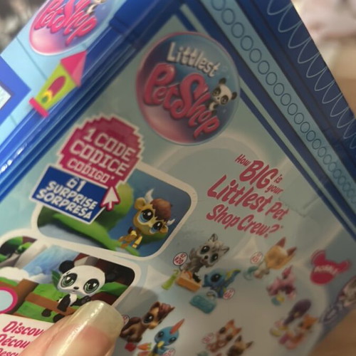 Littlest Pet Shop Pet Pairs Set new, 2 figures with accessories