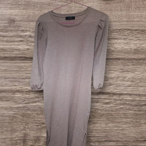 Bershka dress size Large like new with belt gift