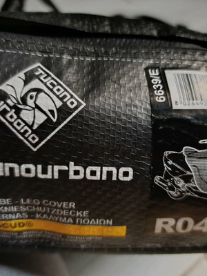 Tucano Urbano Thermoscud leg cover for Xciting 250/300/500 scooter like new