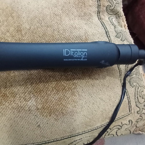 Black Italian hair straightener