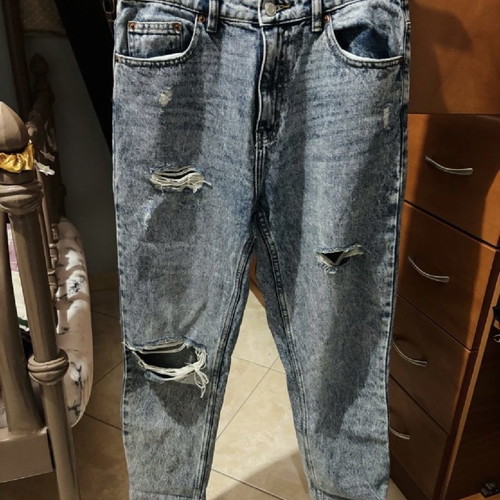 Mom jeans size 38