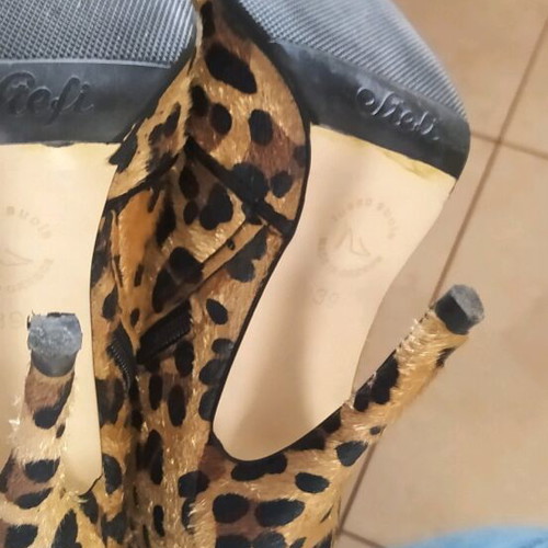 Alessandra Paggioti leather cowboy ankle boots 39 new