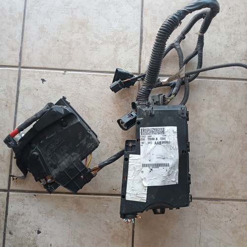 Fuse box for Ford Focus '11-'14 used, code EM5T14K733