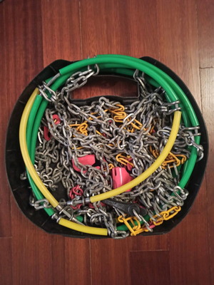 Car snow chains new