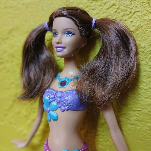 Barbie Dreamtopia Sparkle Lights Mermaid doll used