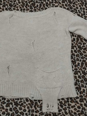 Women's Distressed Knit Sweater Made in Italy like new, beige, size L