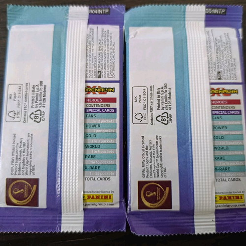 Panini Fifa World Cup Qatar 2022 sealed, 2 packs with 8 cards each