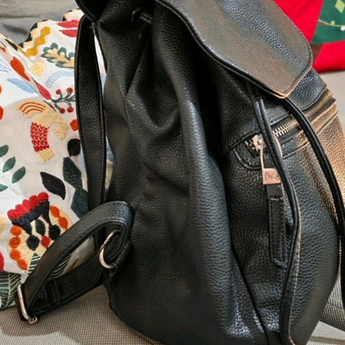 Caprisa backpack used, black