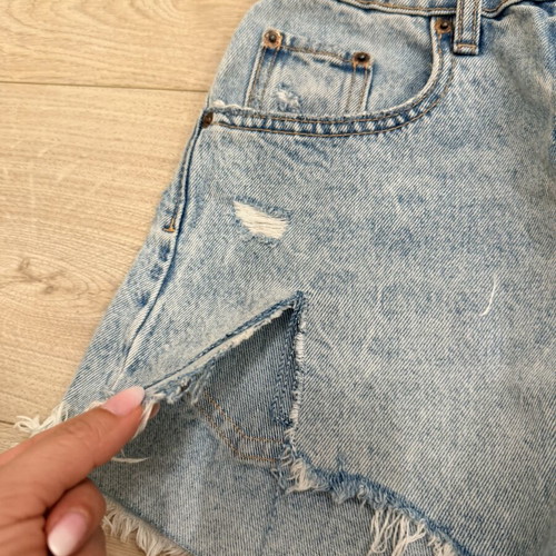 Zara women's denim shorts with rips, blue, XS