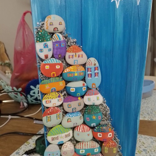 Handmade decorative item