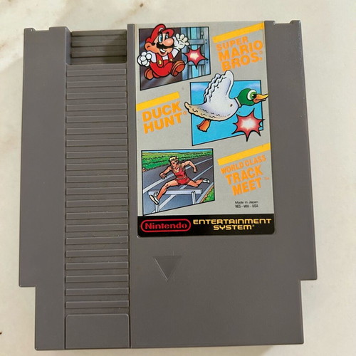 Super Mario Bros Duck Hunt World Class Track Meet Nintendo NES like new