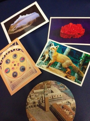 Vintage postcards pack of 5 with 2 archaeological brochures like new