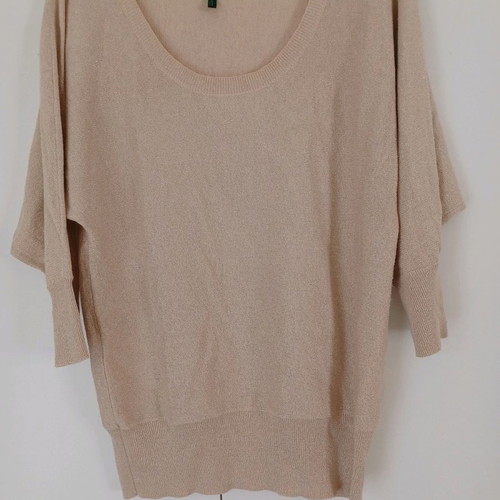 Benetton blouse used with three-quarter sleeves and gold thread size M