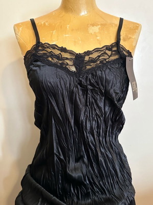 Midi lingerie satin dress new black with lace details