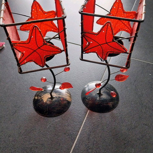 Candlesticks for tealight set of 2 red like new