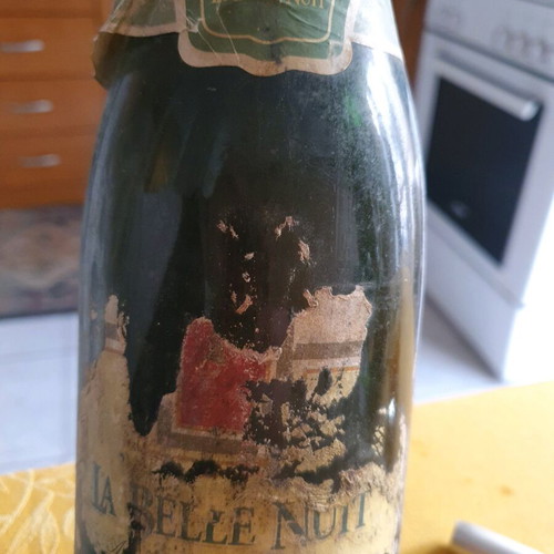 Champagne very old new