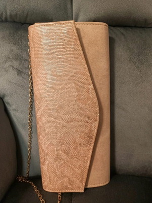 Evening bag like new, velvet with removable chain